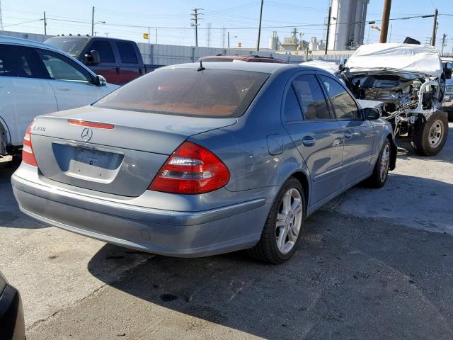 WDBUF56J36A929016 - 2006 MERCEDES-BENZ E 350 BLUE photo 4