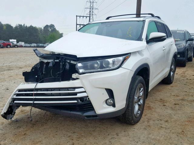 5TDDZRFH9JS496696 - 2018 TOYOTA HIGHLANDER WHITE photo 2