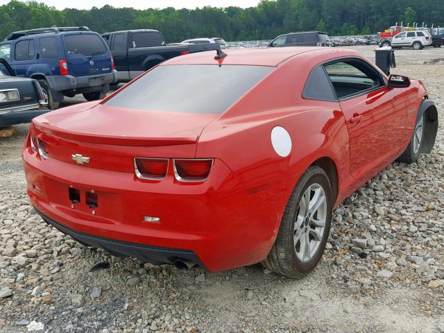 2G1FE1E34D9197960 - 2013 CHEVROLET CAMARO LS RED photo 4