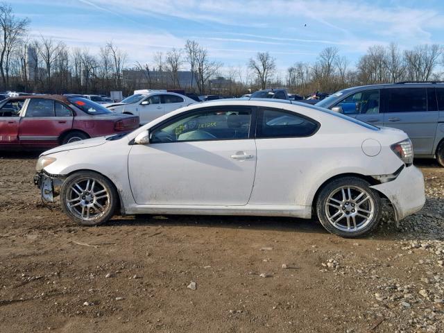 JTKDE177150001878 - 2005 TOYOTA SCION TC WHITE photo 9