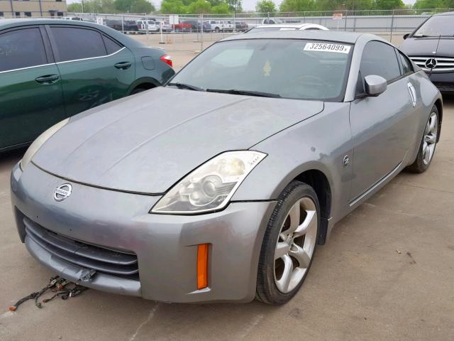 JN1AZ34E56M380507 - 2006 NISSAN 350Z COUPE SILVER photo 2