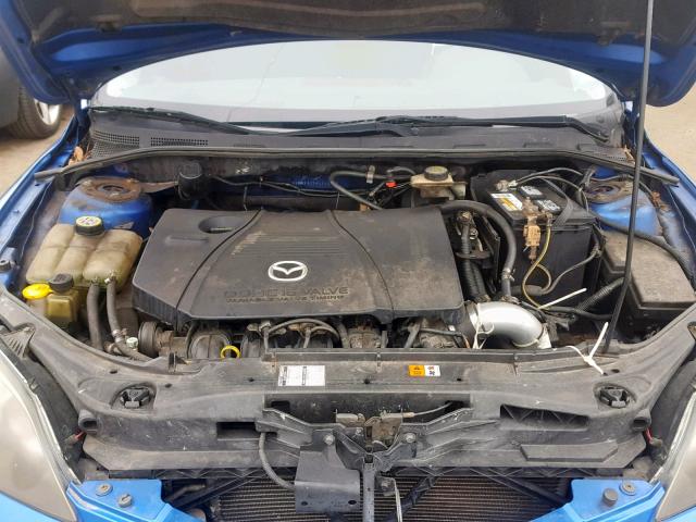 JM1BK143141112819 - 2004 MAZDA 3 HATCHBAC BLUE photo 7