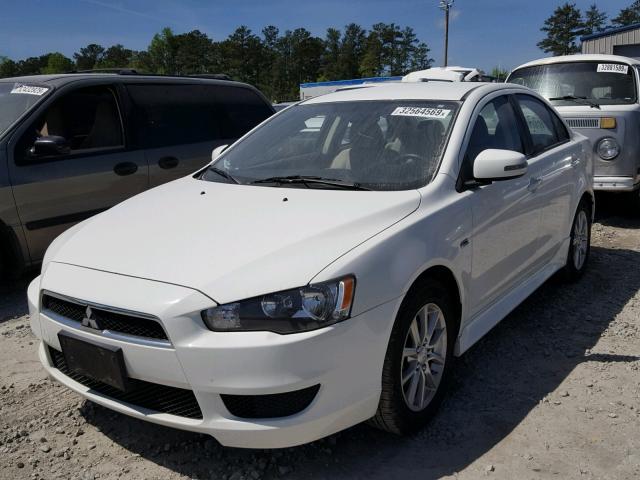 JA32U2FU9FU005250 - 2015 MITSUBISHI LANCER ES WHITE photo 2