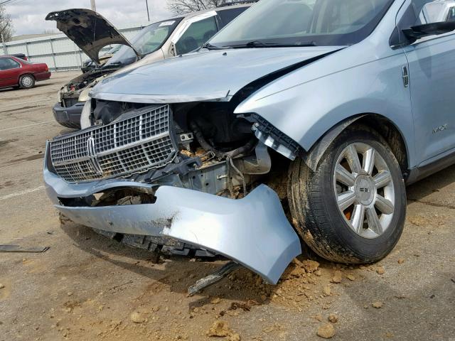 2LMDU88C48BJ04245 - 2008 LINCOLN MKX BLUE photo 9