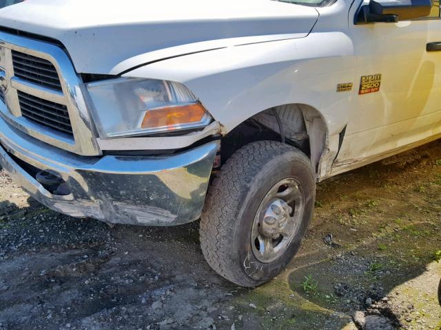 3D7TT2CT0BG614363 - 2011 DODGE RAM 2500 WHITE photo 9