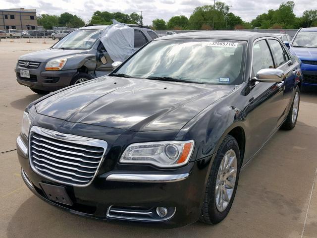 2C3CA5CG6BH594192 - 2011 CHRYSLER 300 LIMITE BLACK photo 2