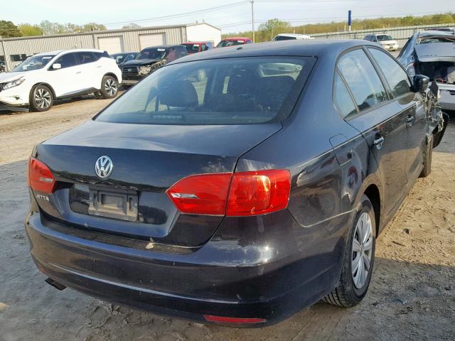 3VW2K7AJ2EM277379 - 2014 VOLKSWAGEN JETTA BASE BLACK photo 4