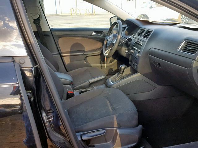 3VW2K7AJ2EM277379 - 2014 VOLKSWAGEN JETTA BASE BLACK photo 5