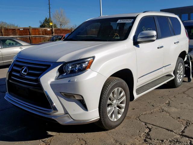 JTJBM7FX8J5198872 - 2018 LEXUS GX WHITE photo 2