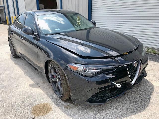 ZARFAECN2H7559683 - 2017 ALFA ROMEO GIULIA TI BLACK photo 1