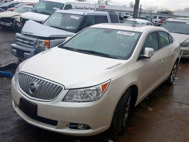 1G4GH5E37CF316404 - 2012 BUICK LACROSSE P WHITE photo 2