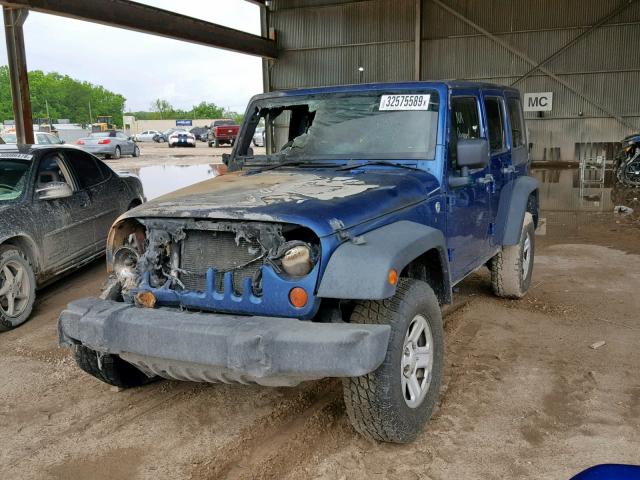 1J4GZ39109L719949 - 2009 JEEP WRANGLER U BLUE photo 2