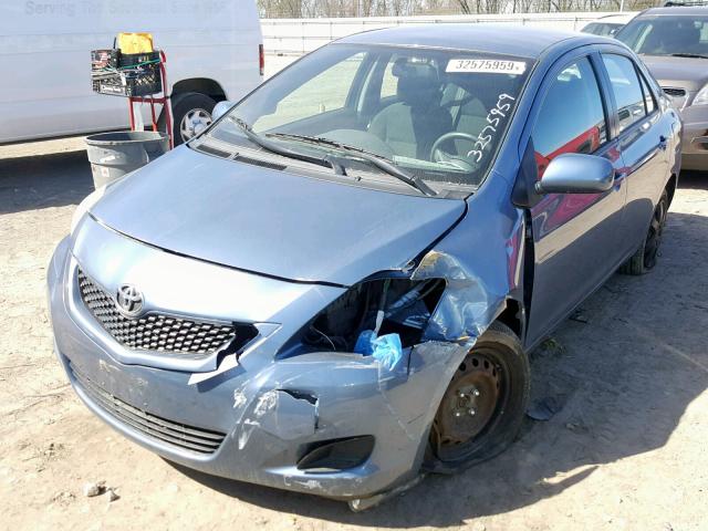 JTDBT4K35A4068027 - 2010 TOYOTA YARIS BLUE photo 2