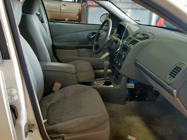1G1ZS51F36F133089 - 2006 CHEVROLET MALIBU LS WHITE photo 5