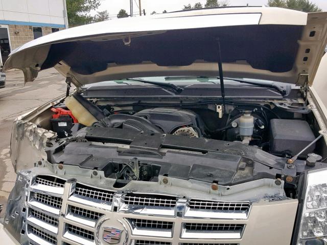 1GYFK63838R233025 - 2008 CADILLAC ESCALADE L GOLD photo 7