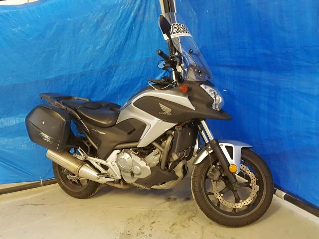 JH2RC6352DK100790 - 2013 HONDA NC700X SILVER photo 1