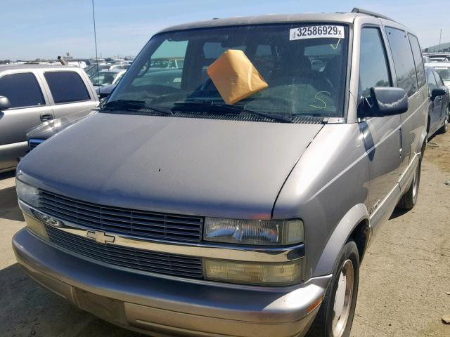 1GNDM19X02B112890 - 2002 CHEVROLET ASTRO BEIGE photo 2