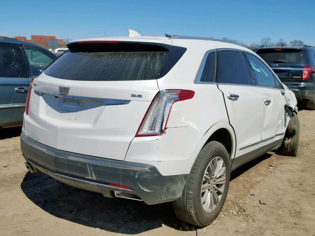 1GYKNCRS7JZ156219 - 2018 CADILLAC XT5 LUXURY WHITE photo 4