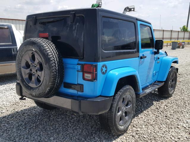 1C4AJWAG8HL600307 - 2017 JEEP WRANGLER S BLUE photo 4