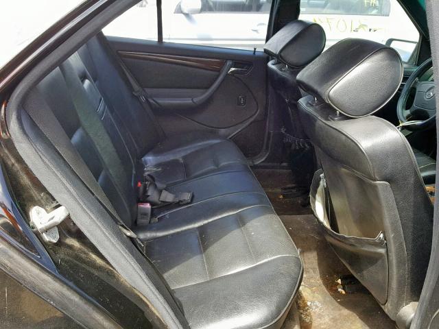 WDBHA24G7YA818669 - 2000 MERCEDES-BENZ C 230 BLACK photo 6