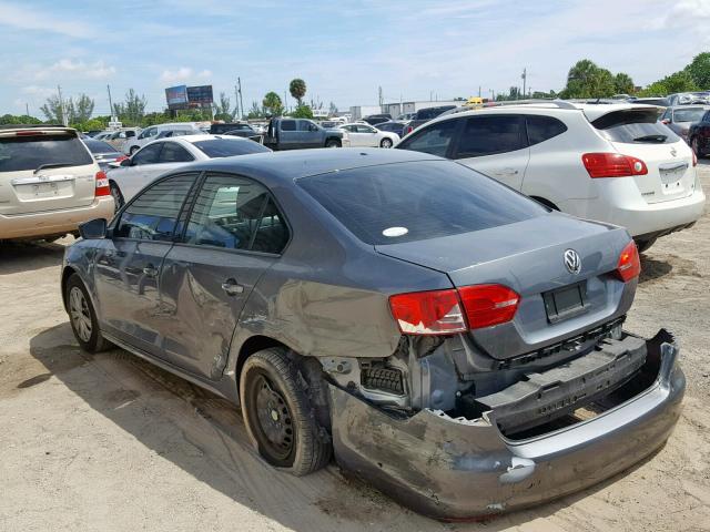 3VW2K7AJ9DM241221 - 2013 VOLKSWAGEN JETTA BASE GRAY photo 3