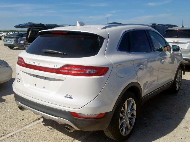 5LMCJ3C98GUJ27354 - 2016 LINCOLN MKC RESERV WHITE photo 4