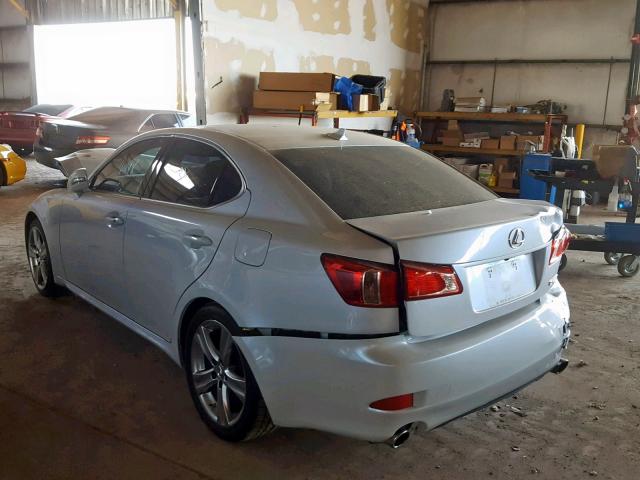 JTHBF5C26B2101096 - 2011 LEXUS IS 250 SILVER photo 3