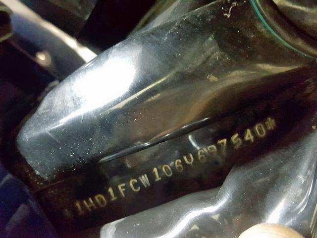 1HD1FCW106Y697540 - 2006 HARLEY-DAVIDSON FLHTCUI BLUE photo 20