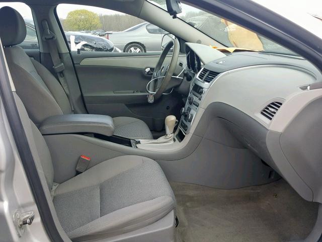 1G1ZC5EU8BF356762 - 2011 CHEVROLET MALIBU 1LT 银色 照片 5