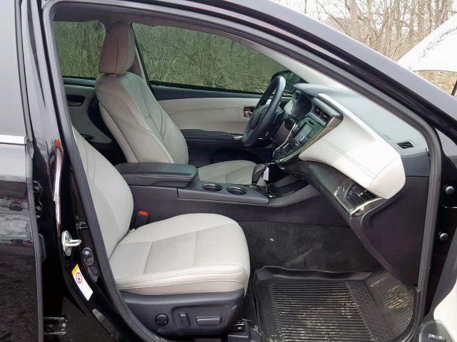 4T1BK1EB8JU272658 - 2018 TOYOTA AVALON XLE BLACK photo 5