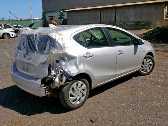 JTDKDTB32F1098439 - 2015 TOYOTA PRIUS C SILVER photo 4