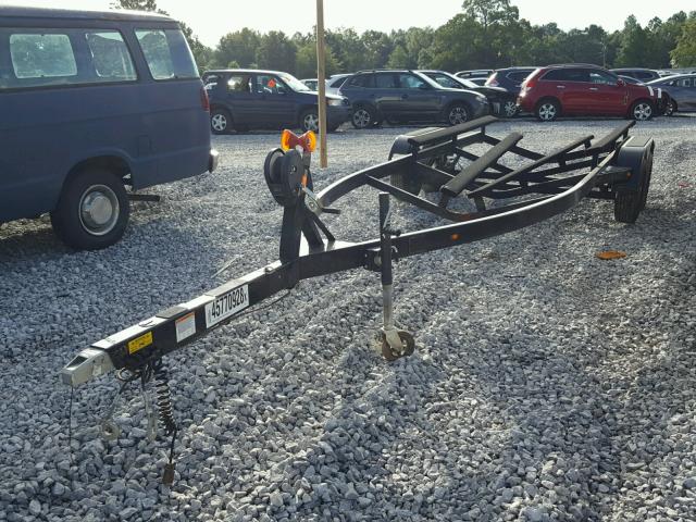 2424HT004692 - 2017 BOAT TRAILER BLACK photo 2