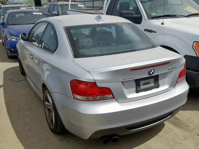 WBAUC73549VK94833 - 2009 BMW 135 I SILVER photo 3