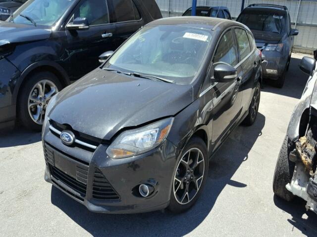 1FAHP3N22CL390084 - 2012 FORD FOCUS TITA BLACK photo 2