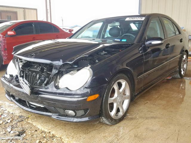 WDBRF52H17F854281 - 2007 MERCEDES-BENZ C 230 BLACK photo 2