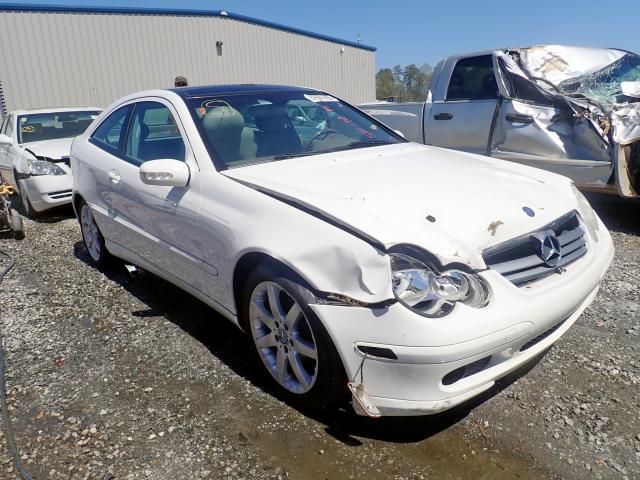 WDBRN40J34A640114 - 2004 MERCEDES-BENZ C 230K SPO WHITE photo 1