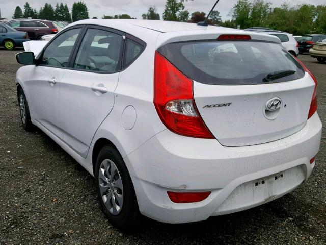 KMHCT5AE4HU319347 - 2017 HYUNDAI ACCENT SE WHITE photo 3