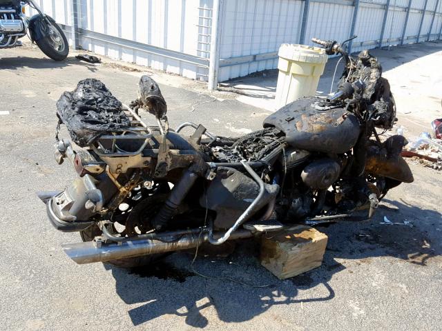 1HD1DDV194Y629974 - 2004 HARLEY-DAVIDSON FLHT BURN photo 4