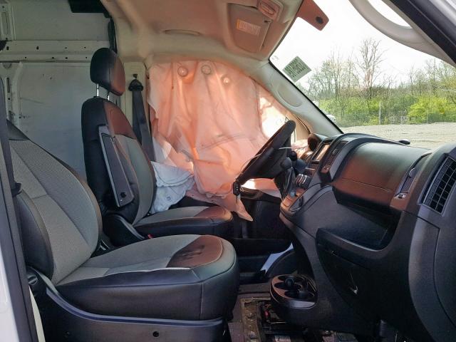 3C6TRVDG3HE547040 - 2017 RAM PROMASTER WHITE photo 5