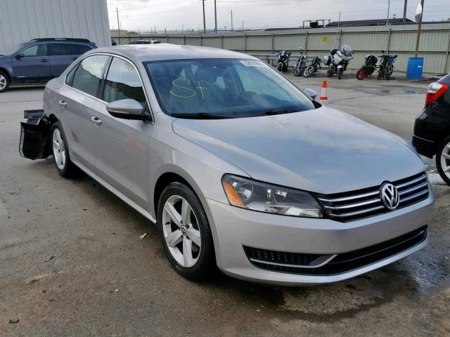 1VWBH7A33CC068456 - 2012 VOLKSWAGEN PASSAT SE SILVER photo 1