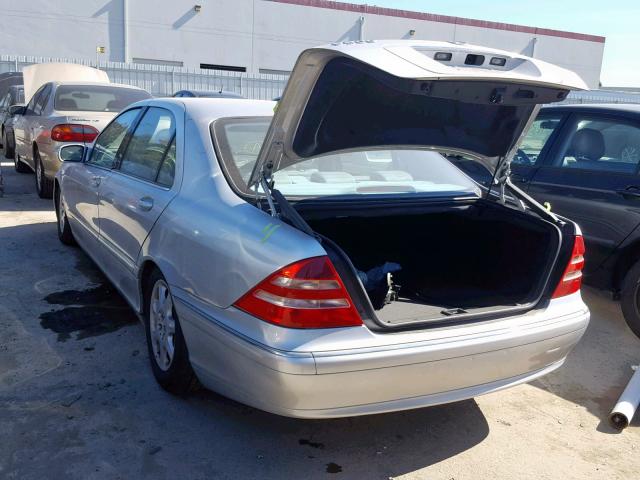 WDBNG75J3YA048690 - 2000 MERCEDES-BENZ S 500 SILVER photo 3