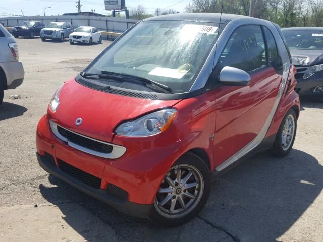 WMEEJ31X39K262467 - 2009 SMART FORTWO PUR RED photo 2