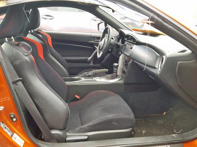 JF1ZNAA16D1733844 - 2013 TOYOTA SCION FR-S ORANGE photo 5