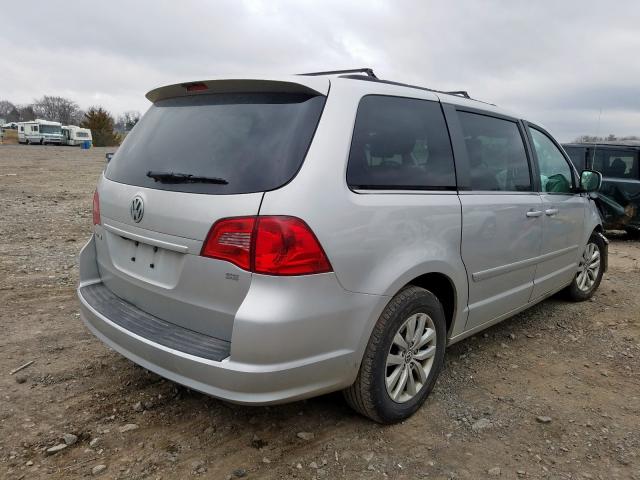 2C4RVABG9CR202614 - 2012 VOLKSWAGEN ROUTAN SE  photo 4