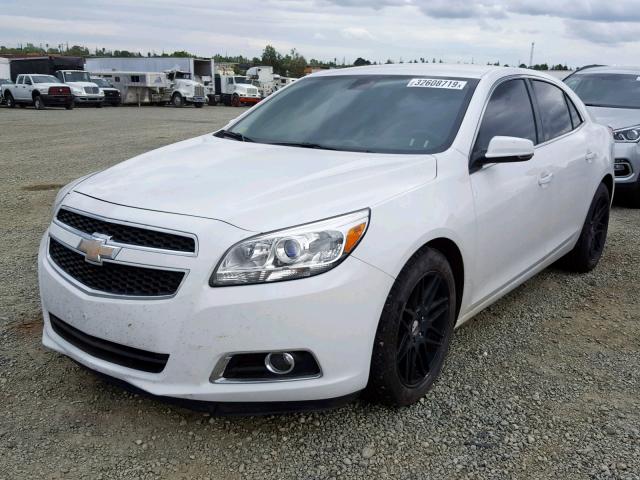 1G11E5SA1DF293234 - 2013 CHEVROLET MALIBU 2LT WHITE photo 2