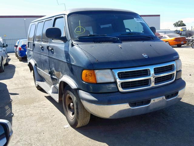 2B6HB11X72K104764 - 2002 DODGE RAM VAN B1 GREEN photo 1