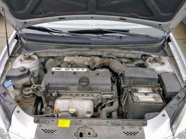 KNADE223396556669 - 2009 KIA RIO BASE SILVER photo 7