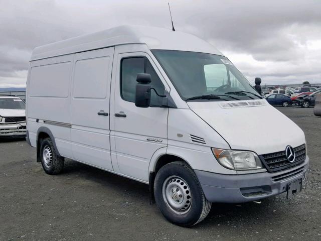 WD0PD644765895864 - 2006 DODGE SPRINTER 2 WHITE photo 1