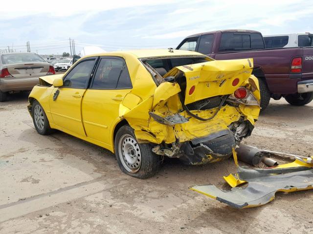 JTHBD192920034348 - 2002 LEXUS IS 300 YELLOW photo 3