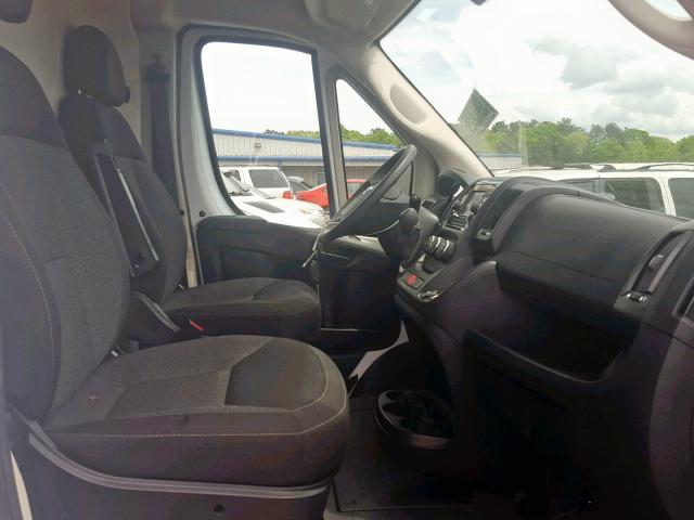 3C6TRVBG4JE139039 - 2018 RAM PROMASTER 白色 照片 5